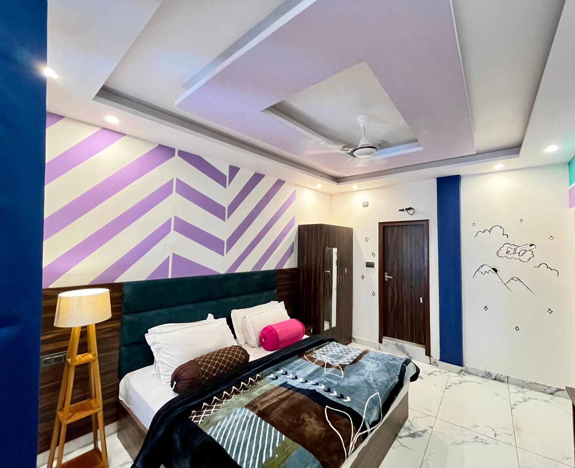 Bonfire Hostels Rishikesh Exterior photo
